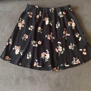 Hollister High Rise Skirt, Medium, Black With Floral Print, Perfect, NWOT